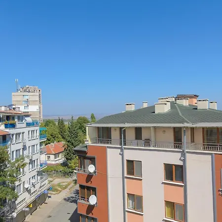On Perushtitsa 40 Burgas City